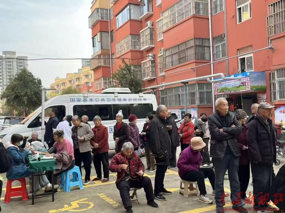 平頂山市石龍區(qū)：情暖重陽，家醫(yī)貼心護(hù)航健康